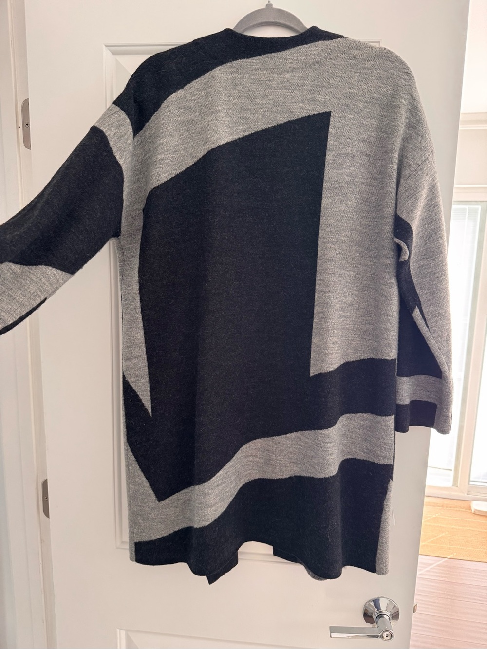Cardigan - Picture 3 of 6